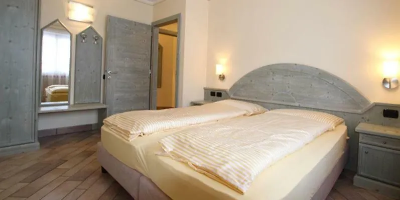 Residence Vallechiara San Rocco  Italia