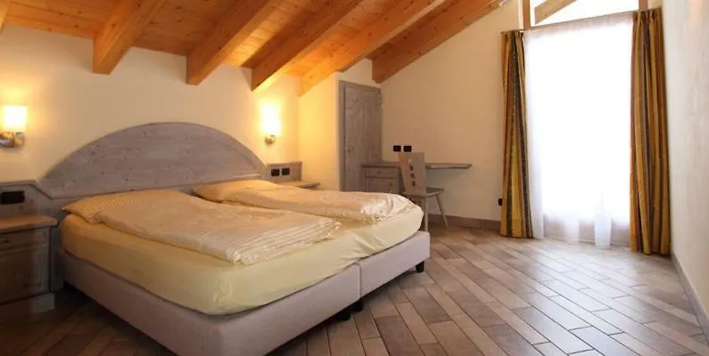 *** Aparthotel Residence Vallechiara San Rocco  Italy